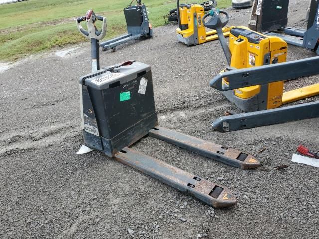 2020 Crown Electric Pallet Jack-Pallet Jack