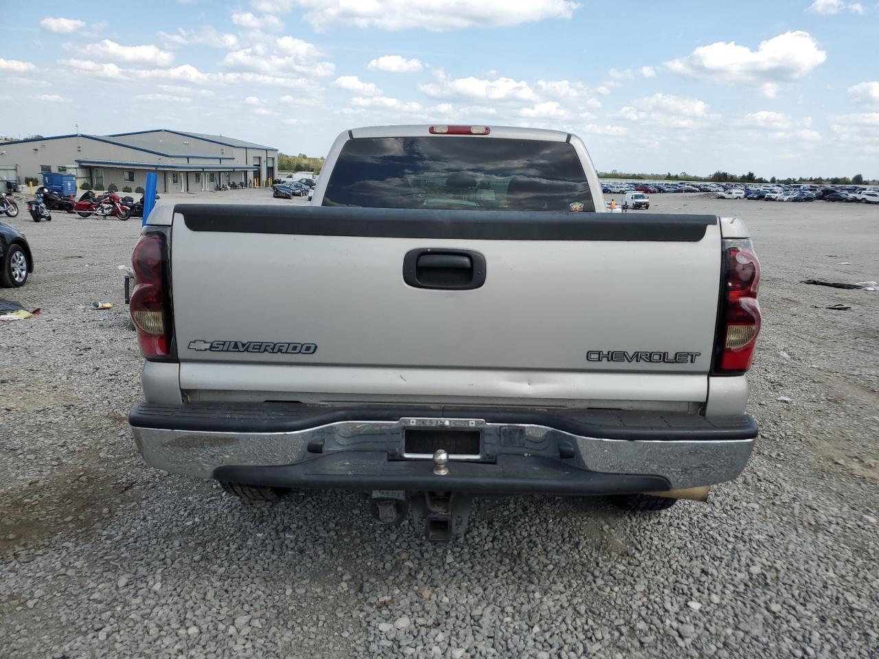 2004 Chevrolet Silverado C1500