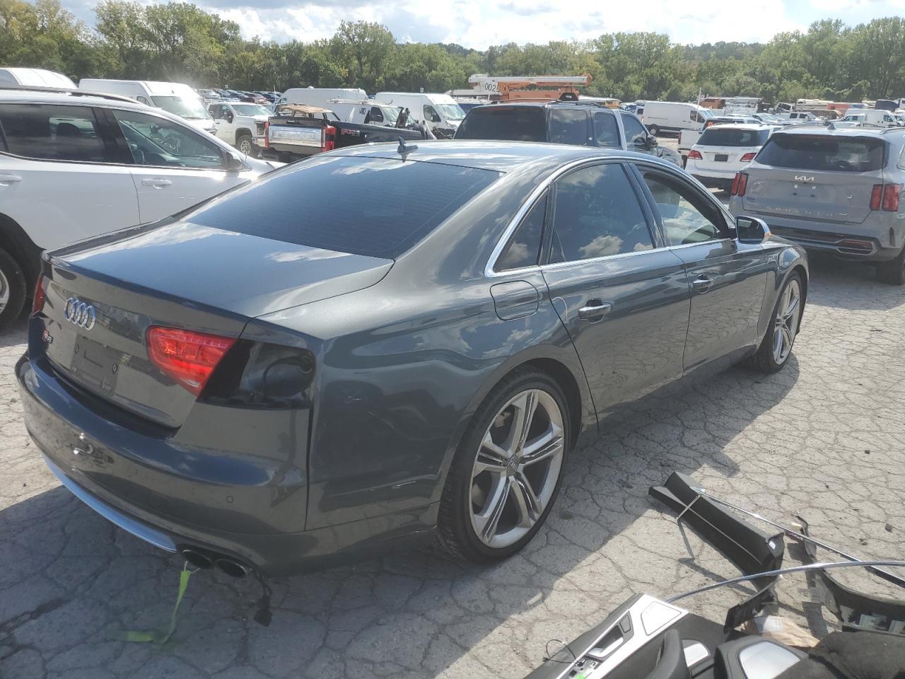 2014 Audi S8 Quattro