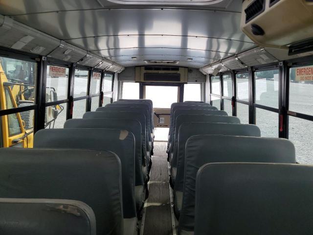 2011 Freigliner 2011 Thomas SAF-T-LINER C2-School Bus