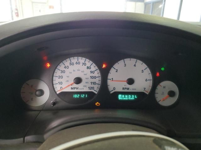 2005 Dodge Grand Caravan SXT