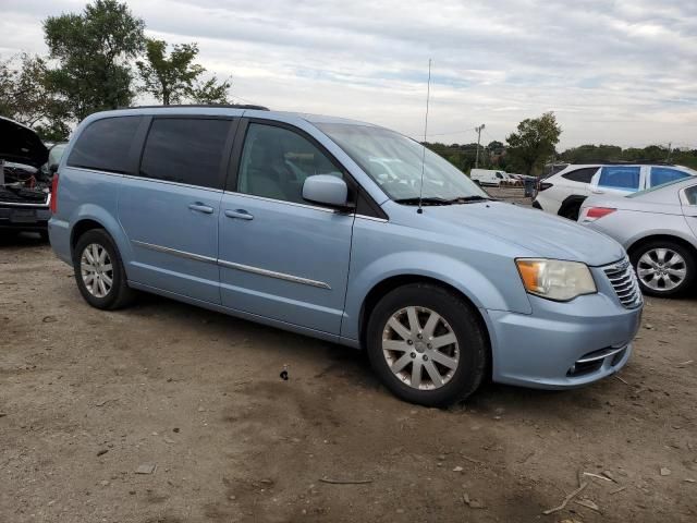 2013 Chrysler Town & Country Touring