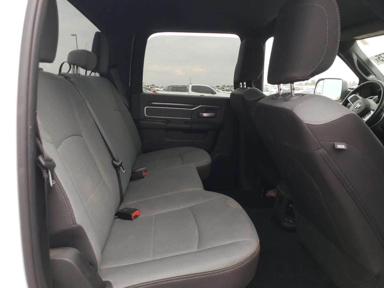 2022 Dodge Ram 2500 big Horn/lone Star