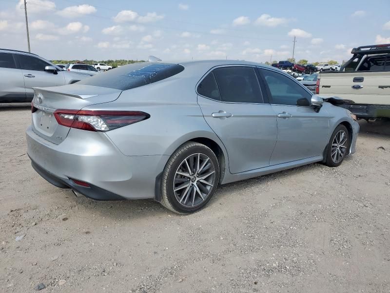 2022 Toyota Camry XLE