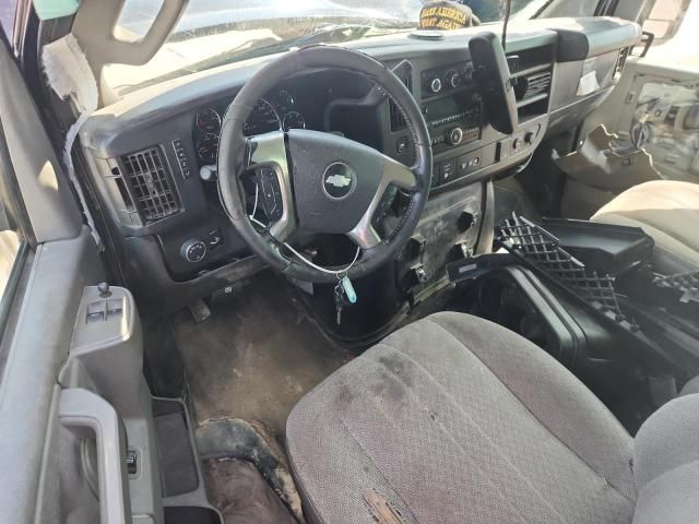 2017 Chevrolet Express G3500 LT