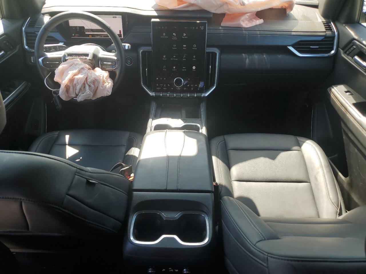 2024 GMC Acadia Uplevel