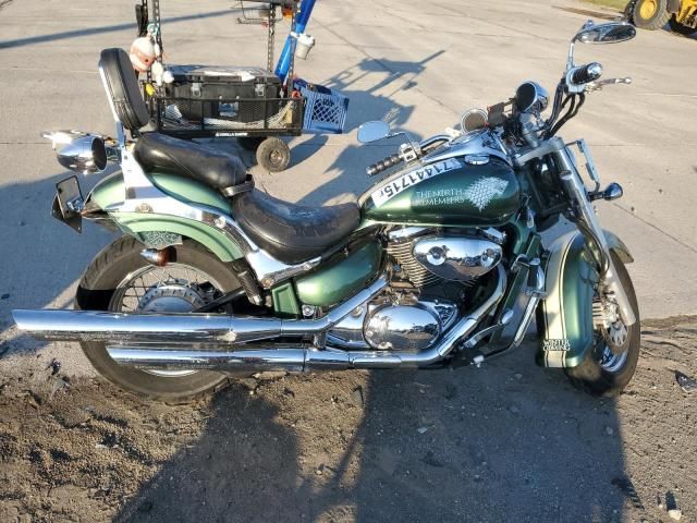 2004 Suzuki VL800