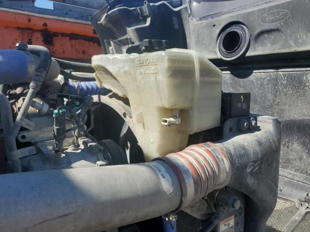2018 Peterbilt Tractor 579