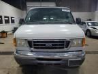 2004 Ford Econoline E350 Super Duty Wagon