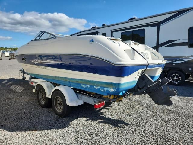 2004 Stingray Boat