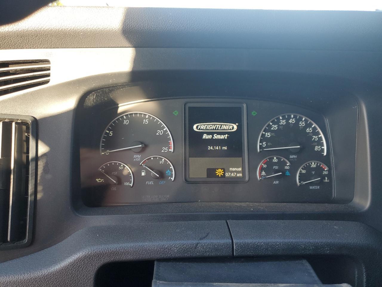 2026 Freightliner Cascadia 126 Semi Truck