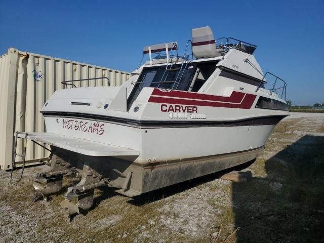 1987 Carver 2767 Santego