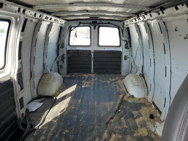 2014 Chevrolet Express G2500