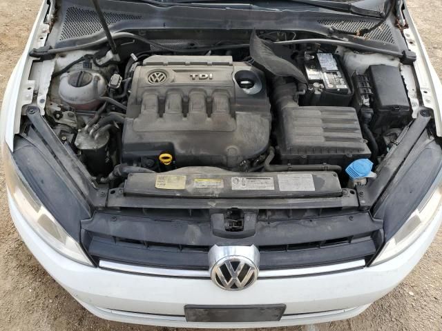 2015 Volkswagen Golf Sportwagen TDI S