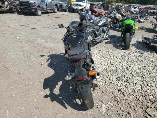 2022 Yamaha YZFR3 A