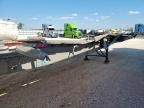 2003 Reitnouer Flatbed Trailer