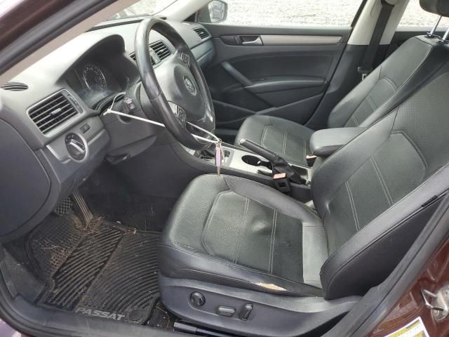 2014 Volkswagen Passat SE