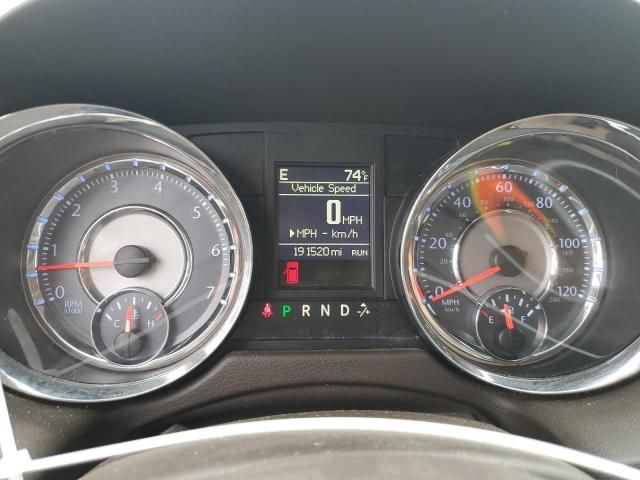 2013 Chrysler Town & Country Touring L