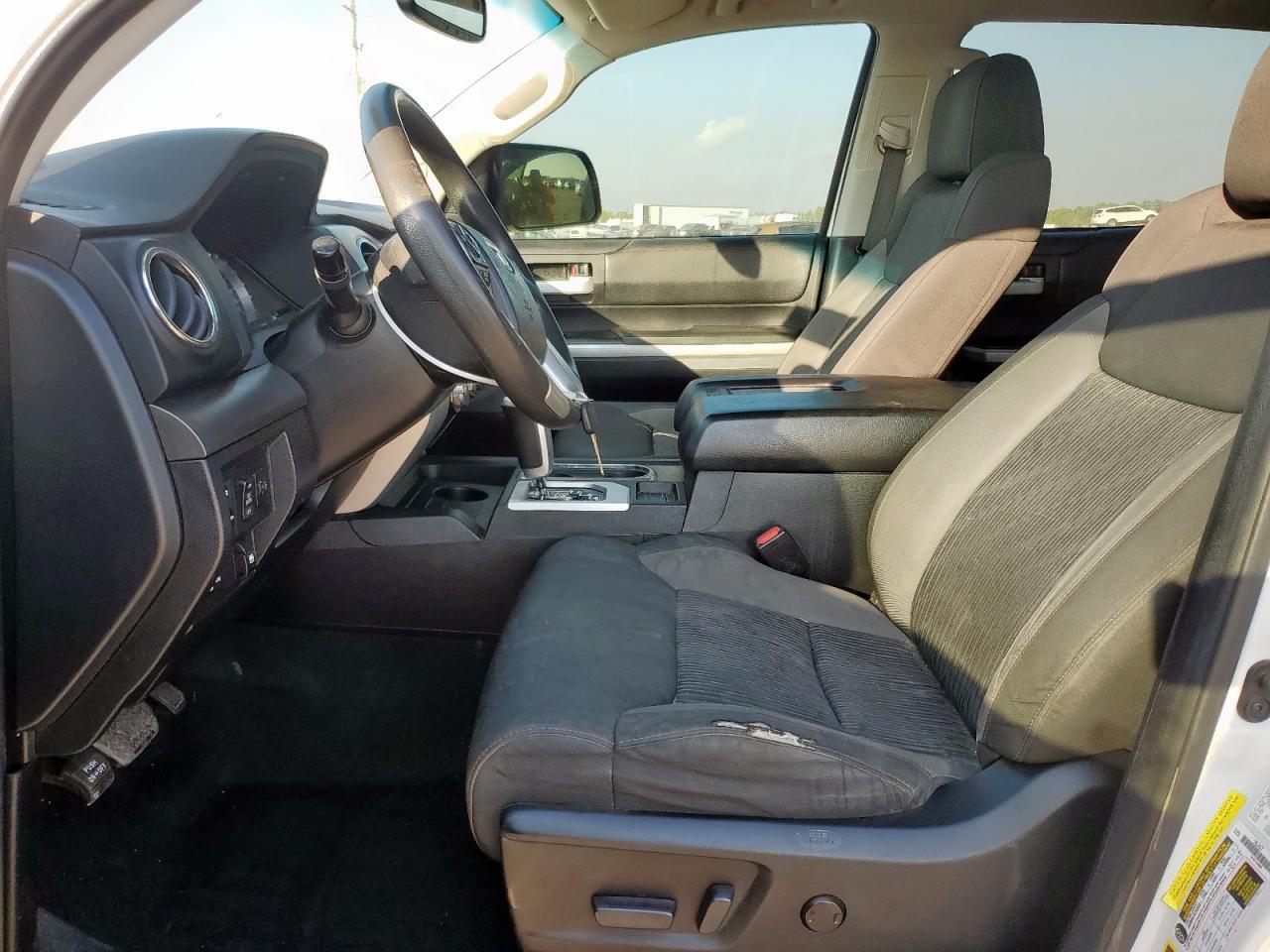 2014 Toyota Tundra Crewmax SR5