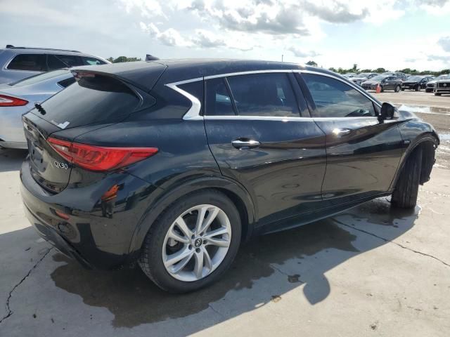 2018 Infiniti QX30 Base