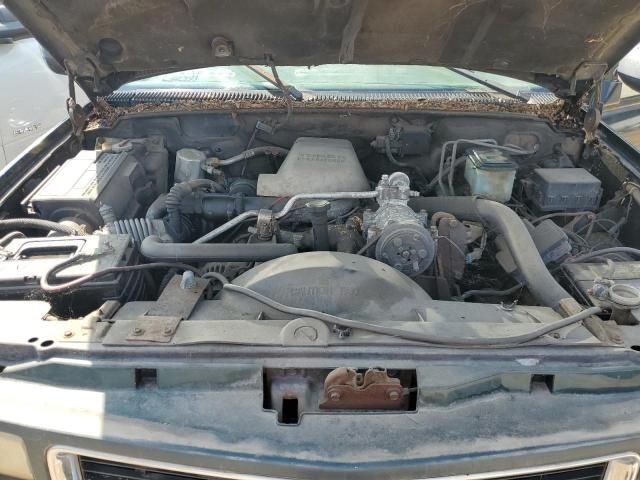1999 GMC 1999 Chevrolet GMT-400 C3500-HD