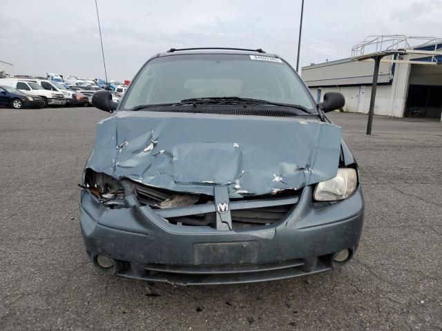 2005 Dodge Grand Caravan SXT