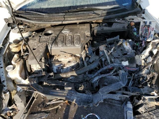 2010 Nissan Altima Base