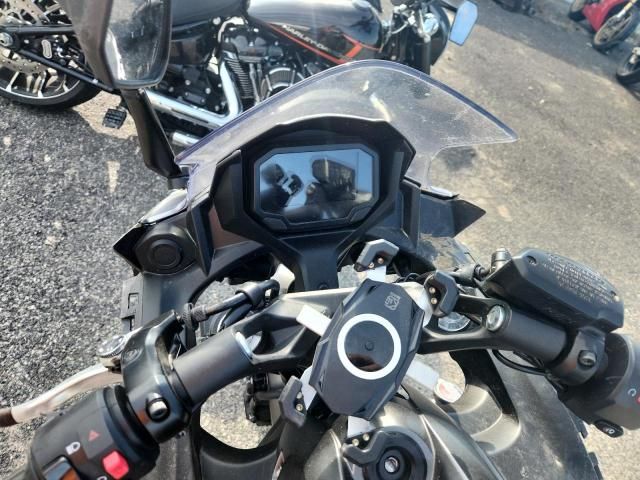 2022 Kawasaki EX650 N
