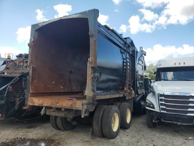 2007 Mack 600 LE600-Trucks Utility / Service TRU