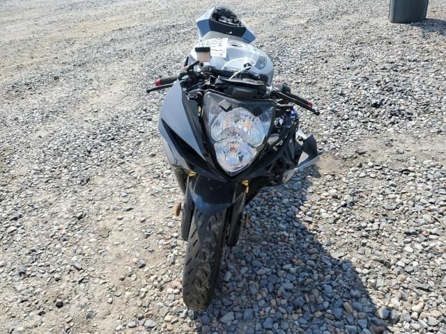 2023 Suzuki GSX-R750