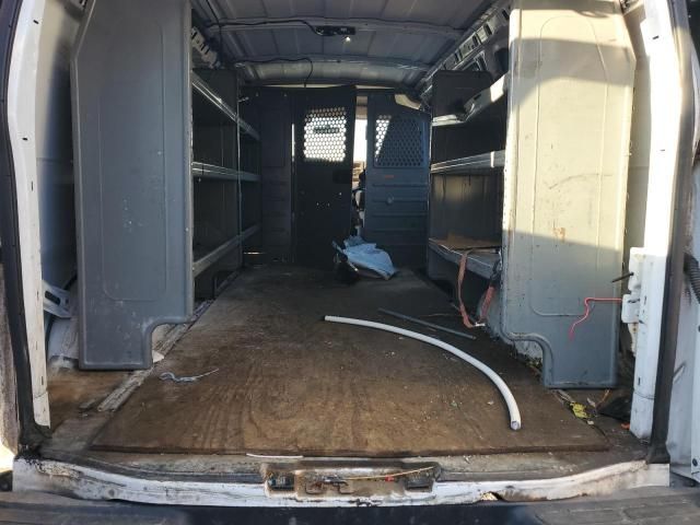 2016 GMC Savana G2500