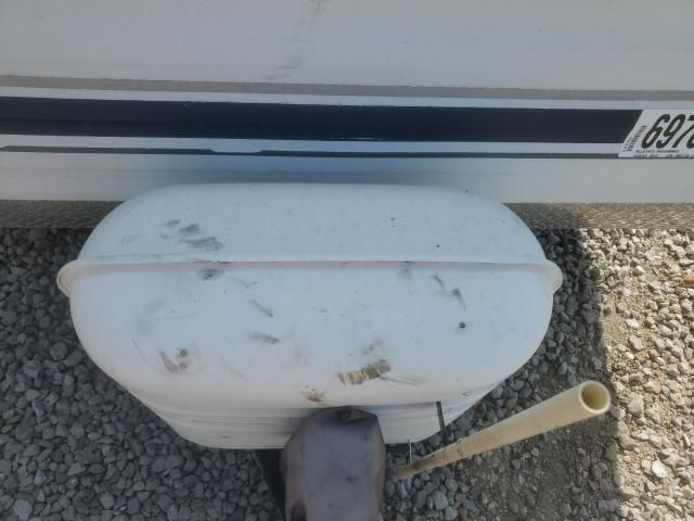 2005 Keystone Trailer