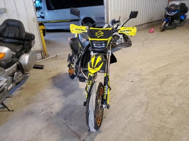 2018 Suzuki DR-Z400 SM