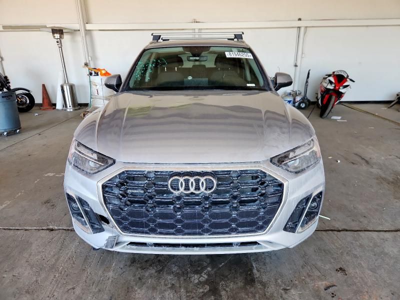 2022 Audi Q5 Premium 45