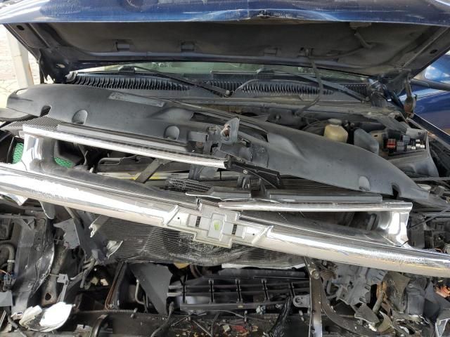 2001 Chevrolet Tahoe C1500