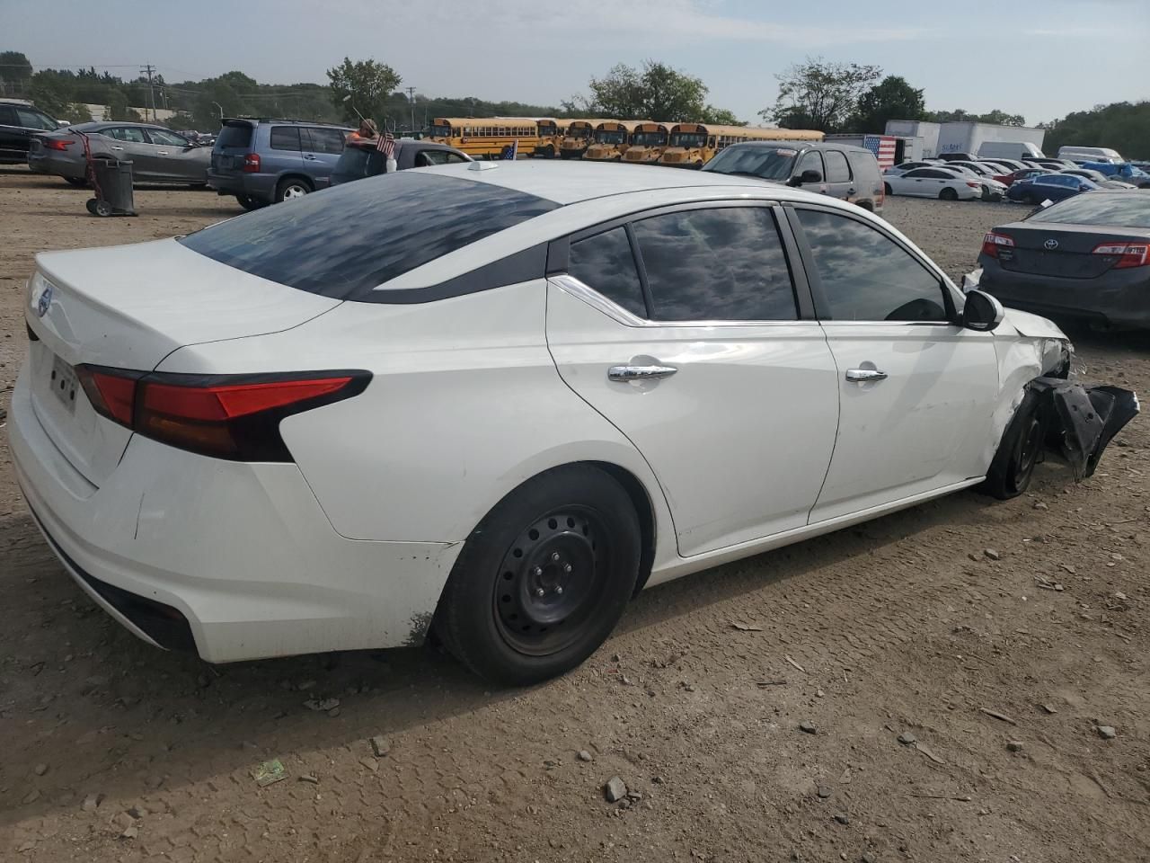 2020 Nissan Altima s