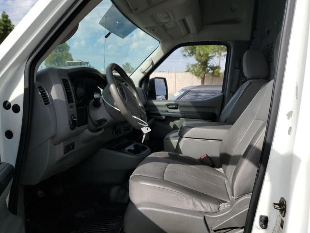 2017 Nissan NV 2500 S