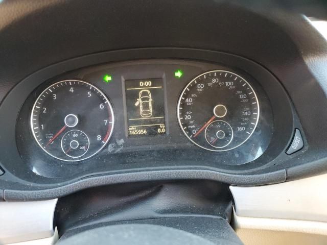 2012 Volkswagen Passat SE