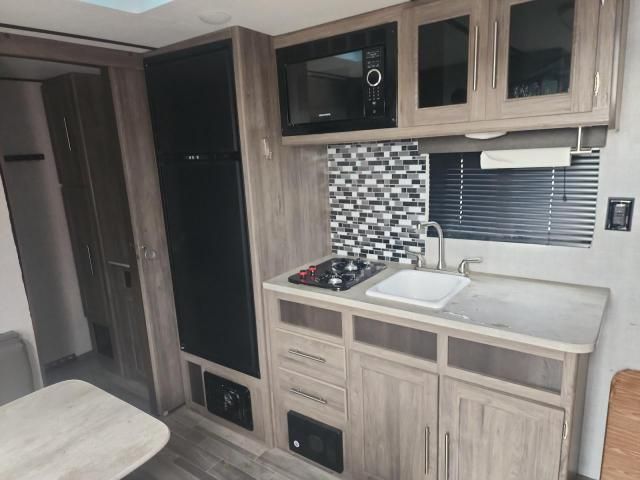 2021 Keystone Trailer