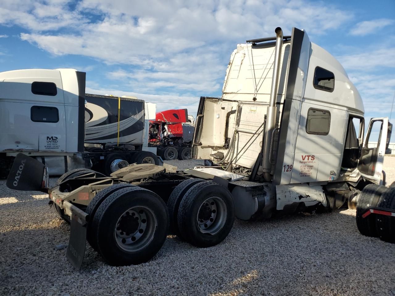 2024 Volvo VN VNL-Semi Truck