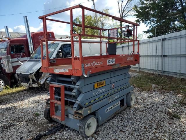2014 Skyjack Sjiii 4632 Scissor Lift