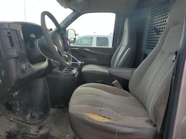 2009 Chev Express Cargo 2500 1