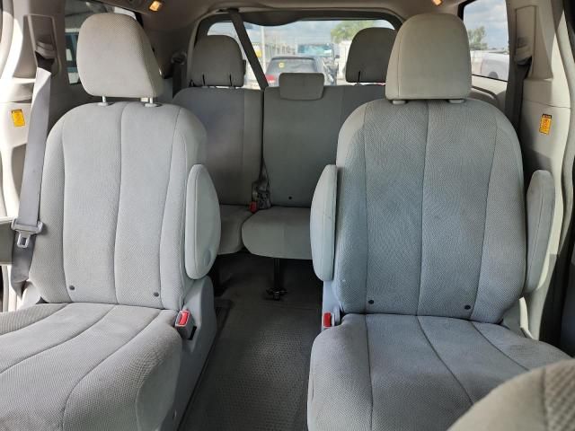 2012 Toyota Sienna