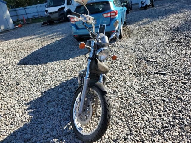 2002 Suzuki VS800 GLP
