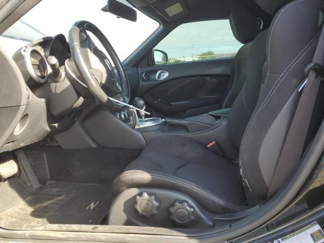 2016 Nissan 370Z Base