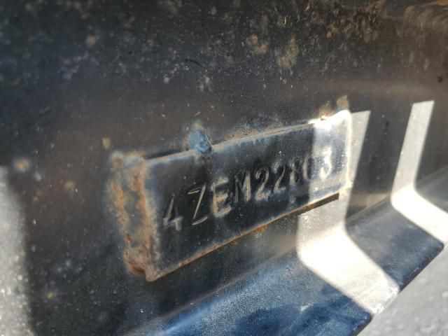 2021 Load Trail Equipment Trailer