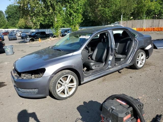 2014 Volkswagen Passat SE