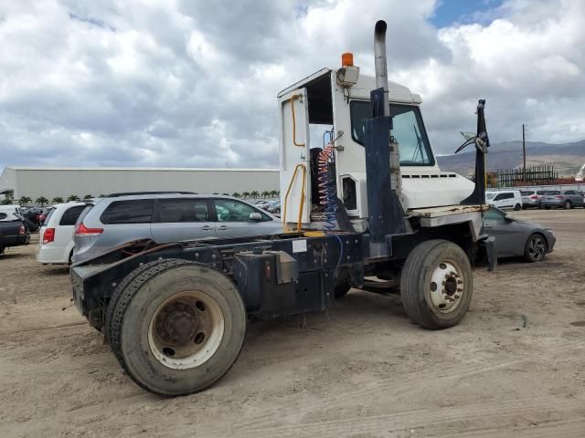 2017 Ottawa Yard Tractor 2017 Ottawa T2-Yard Truck