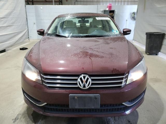 2013 Volkswagen Passat SE