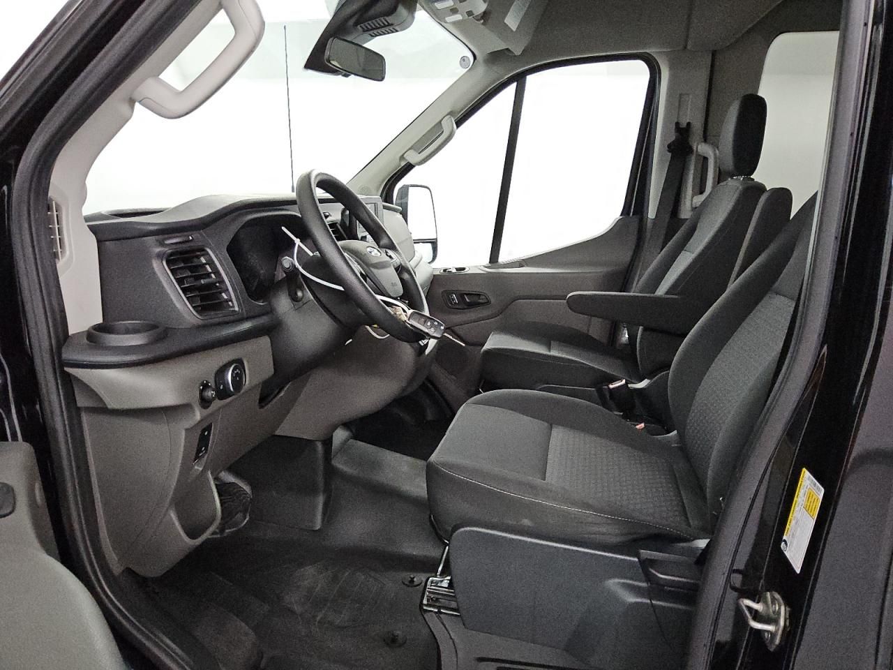 2023 Ford Transit T-350